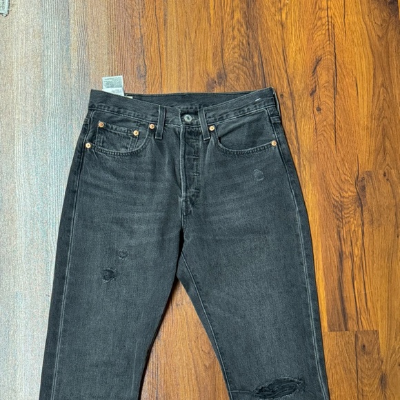 Levi’s Premium 501 Skinny Jeans | Distressed Washed Black High Rise (W26 L28) - Picture 2 of 7